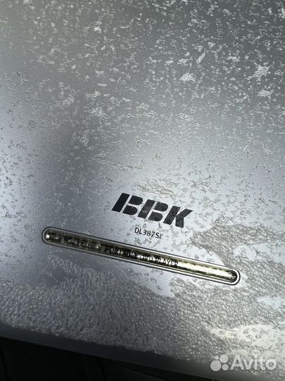 Портативный DVD плеер ввк DL387SI