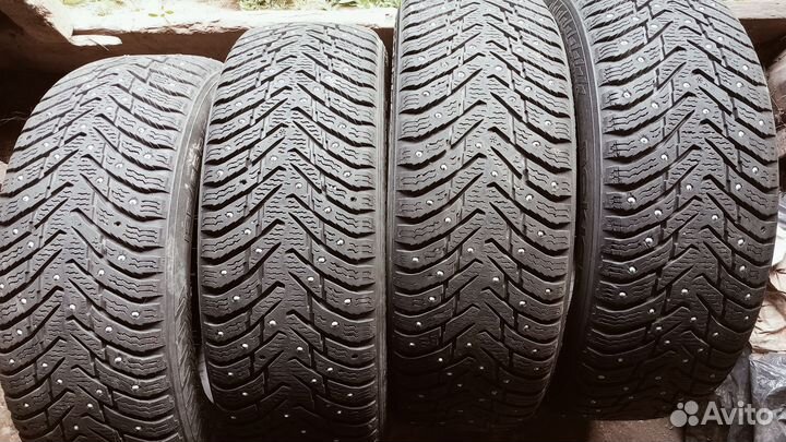 Nokian Tyres Hakkapeliitta 8 195/65 R15 95T