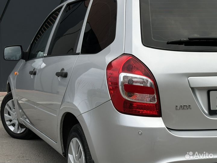 LADA Kalina 1.6 AT, 2014, 77 050 км