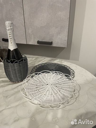 Сервировочнная салфетка, футляр для шампанского