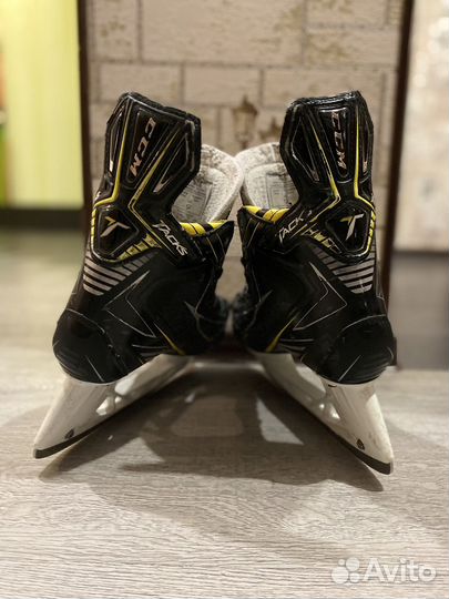 Коньки CCM Tacks 6092 Sr 9