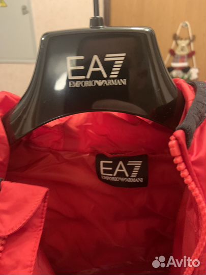 Armani exchange куртка