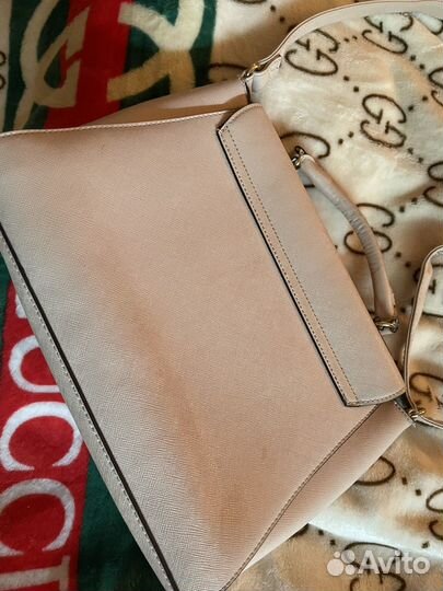 Сумка бежевая