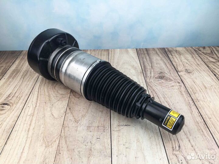 Стойка в сборе передняя Audi A8 D5 (2017+)