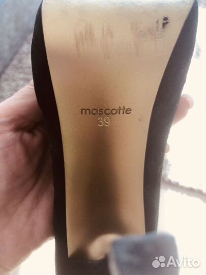 Туфли mascotte 39 размер. подойдет и на 38,5
