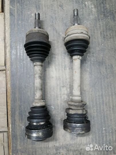 Запчасти на mercedes vito 638