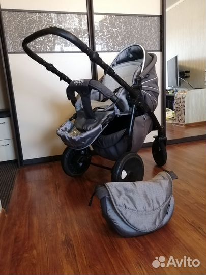 Коляска 3 в 1 zippy