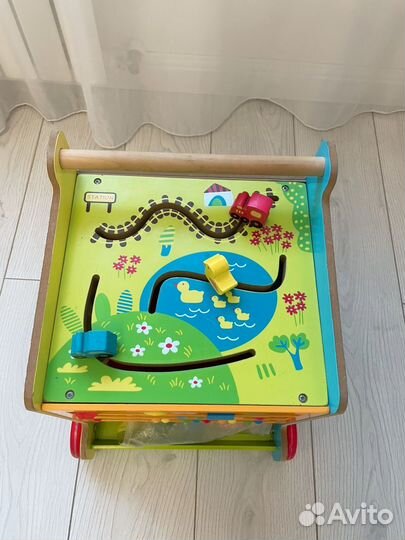 Детский игровой центр, ходунки, бизиборд