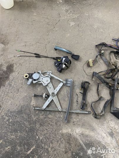 Дверь toyota camry 40