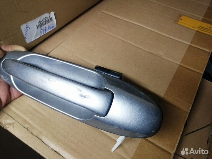 Ручка задней левой двери Toyota Land Cruiser 100