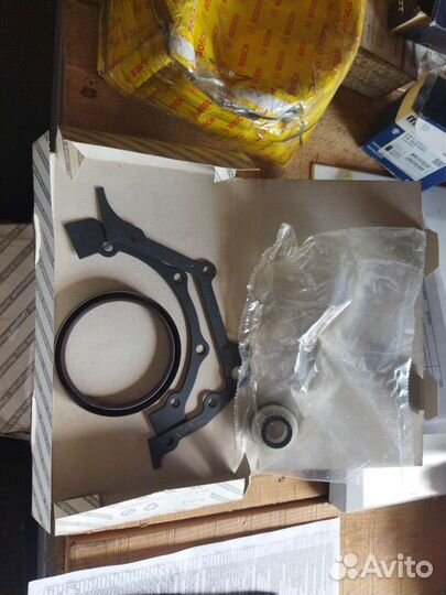 Прокладки двигателя нижний к-т Fiat Doblo Punto