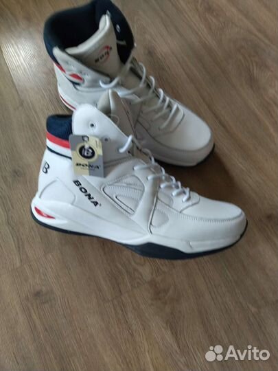 Кроссовки мужские 45 размера новые