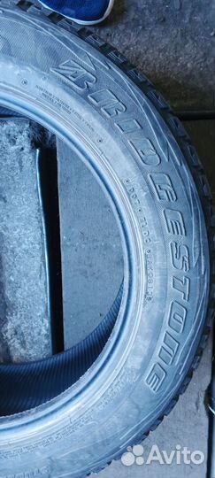 Bridgestone Blizzak DM-V1 235/60 R18