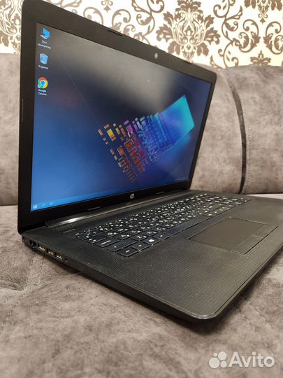 Большой удобный ноутбук для учебы и работы