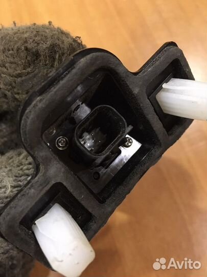 Камера заднего вида Lexus NX 200t