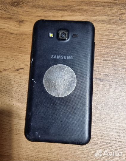 Samsung Galaxy J7 Neo, 2/16 ГБ