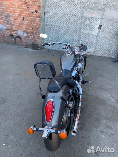 Honda VT1300cra