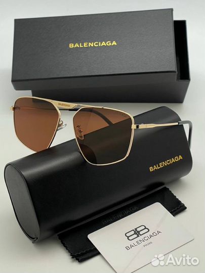 Солнцезащитные очки balenciaga