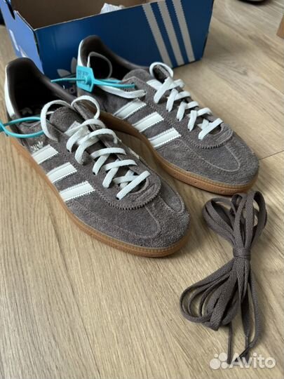 Adidas spezial