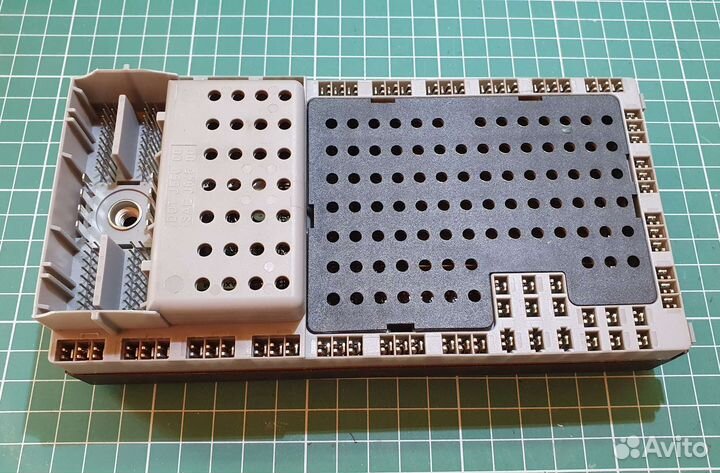 Блок CEM с прошивкой для Volvo