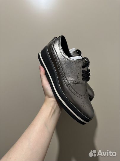 Обувь женская, туфли, ботинки