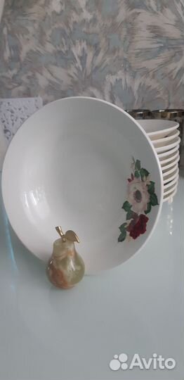 Набор тарелок