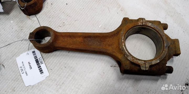 Шатун BMW 7 E32 86-94г