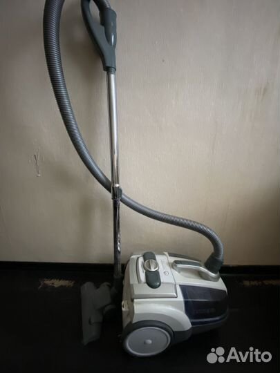 Пылесос vitek