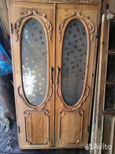 Двери межкомнатные деревянные с коробкой