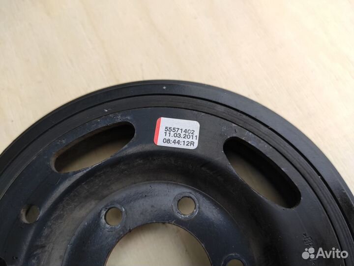 Шкив коленвала A12XER A14XER на Opel Corsa D