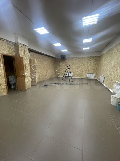 Свободного назначения, 100 м²