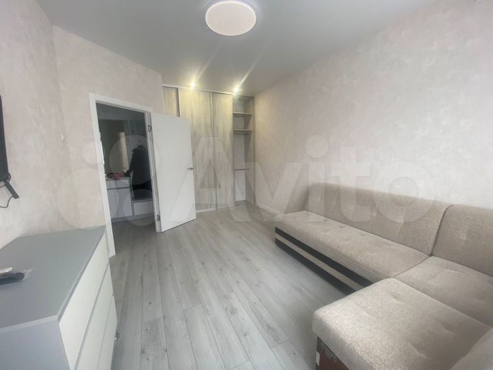 1-к. квартира, 36 м², 4/19 эт.