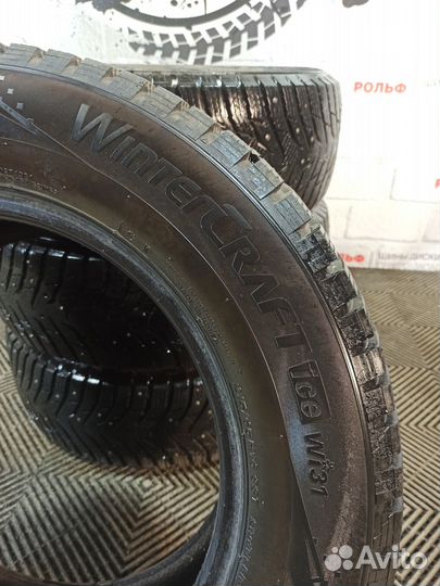 Kumho WinterCraft Ice WI31 215/65 R16 98T