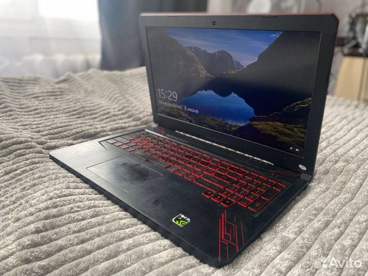 Игровой ноутбук Asus GTX 1050
