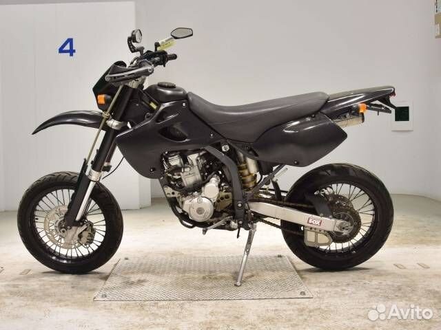 Kawasaki D-tracker250