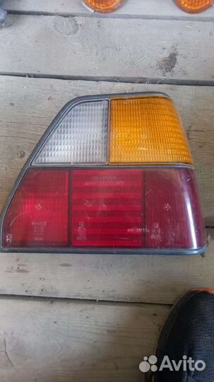 Фонарь задний правый volkswagen golf mk2