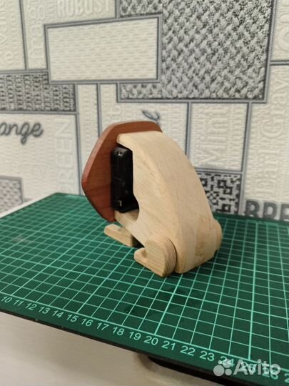 Часы настольные деревянные для интерьера