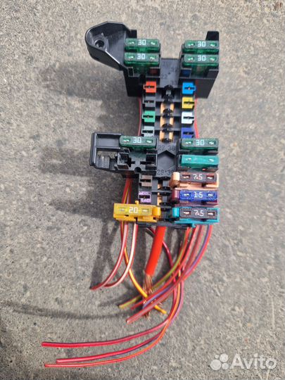 Блок предохранителей mercedes w203