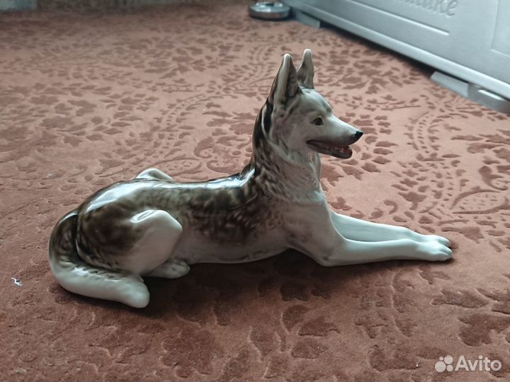 Фарфоровая статуэтка, середина прошлого века