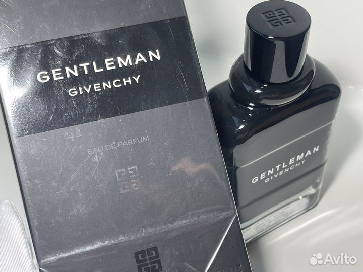 Givenchy gentleman джентельмен