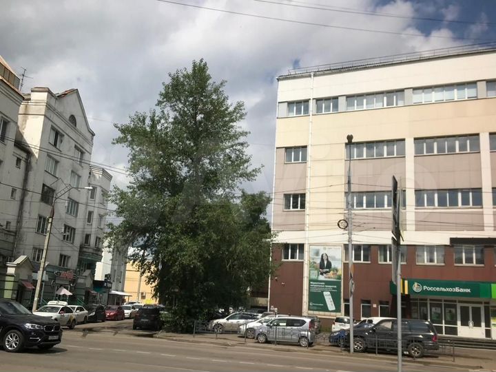 Отдельностоящее здание, 7073 кв.м
