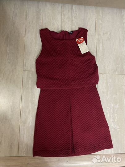Платье для девочки новое