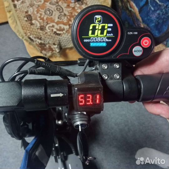 Самокат взрослый электрический