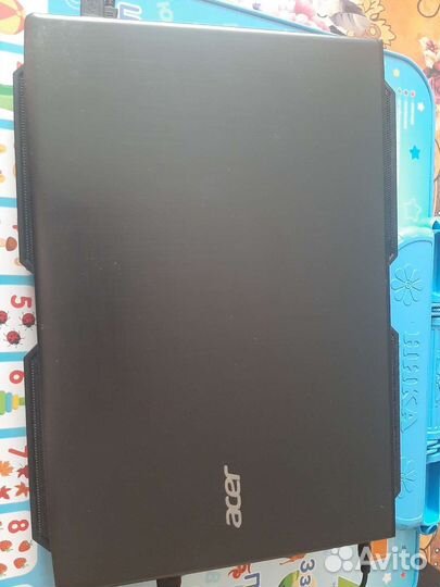 Ноутбук acer E5-575G-70GL