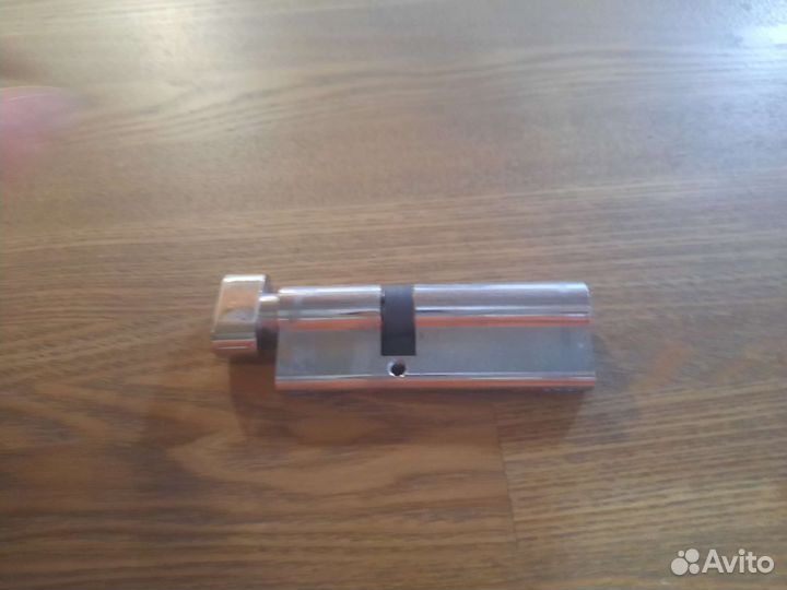 Дверной замок с 5 ключами