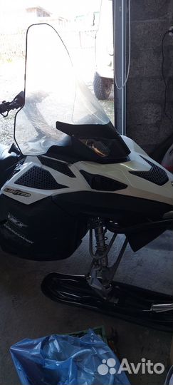 Снегоход BRP Lynx Xtrim Commander