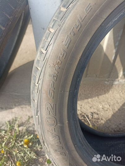 Bridgestone Sporty Style MY-02 215/50 R17