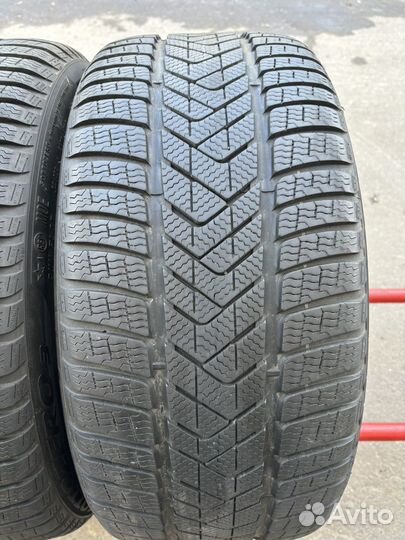 Pirelli Winter Sottozero 3 245/40 R19 и 275/35 R19