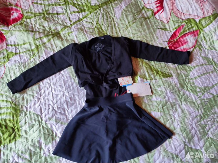 Гимнастический костюм новый