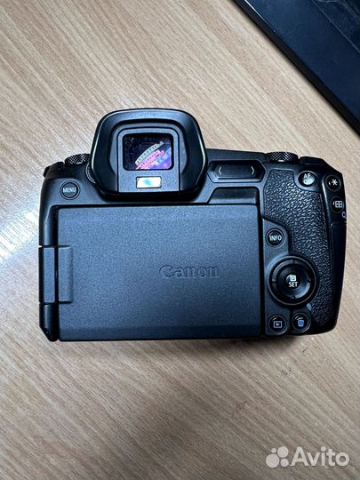 Canon eos R